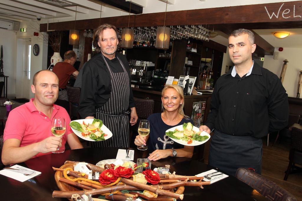 Hotel Brasserie Oud Maren ภายนอก รูปภาพ