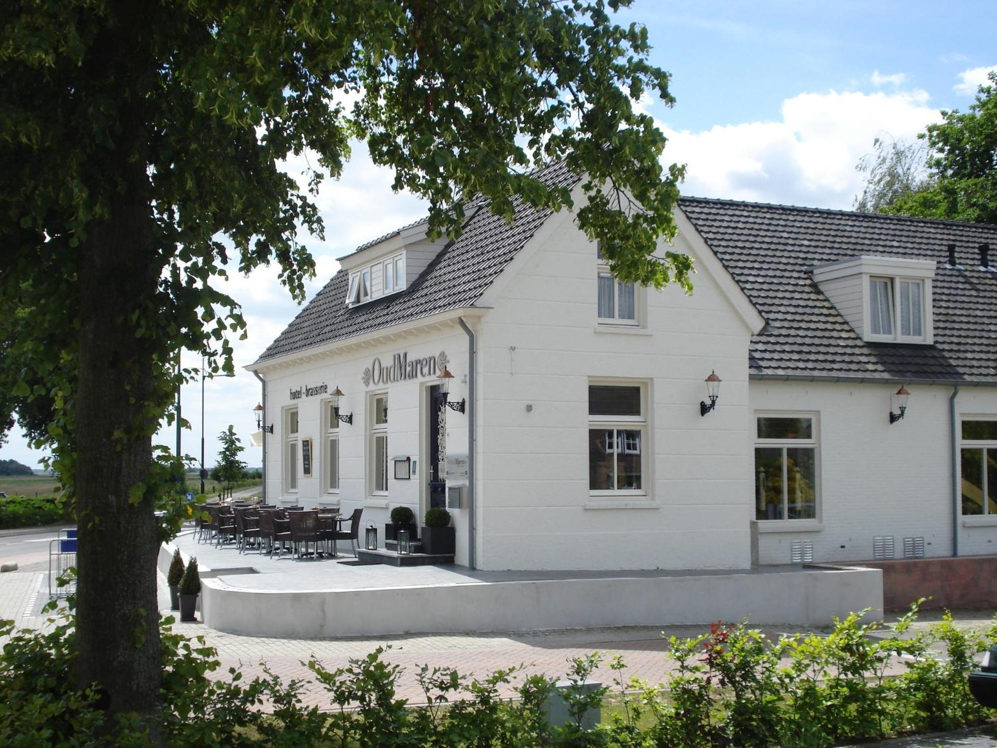 Hotel Brasserie Oud Maren ภายนอก รูปภาพ